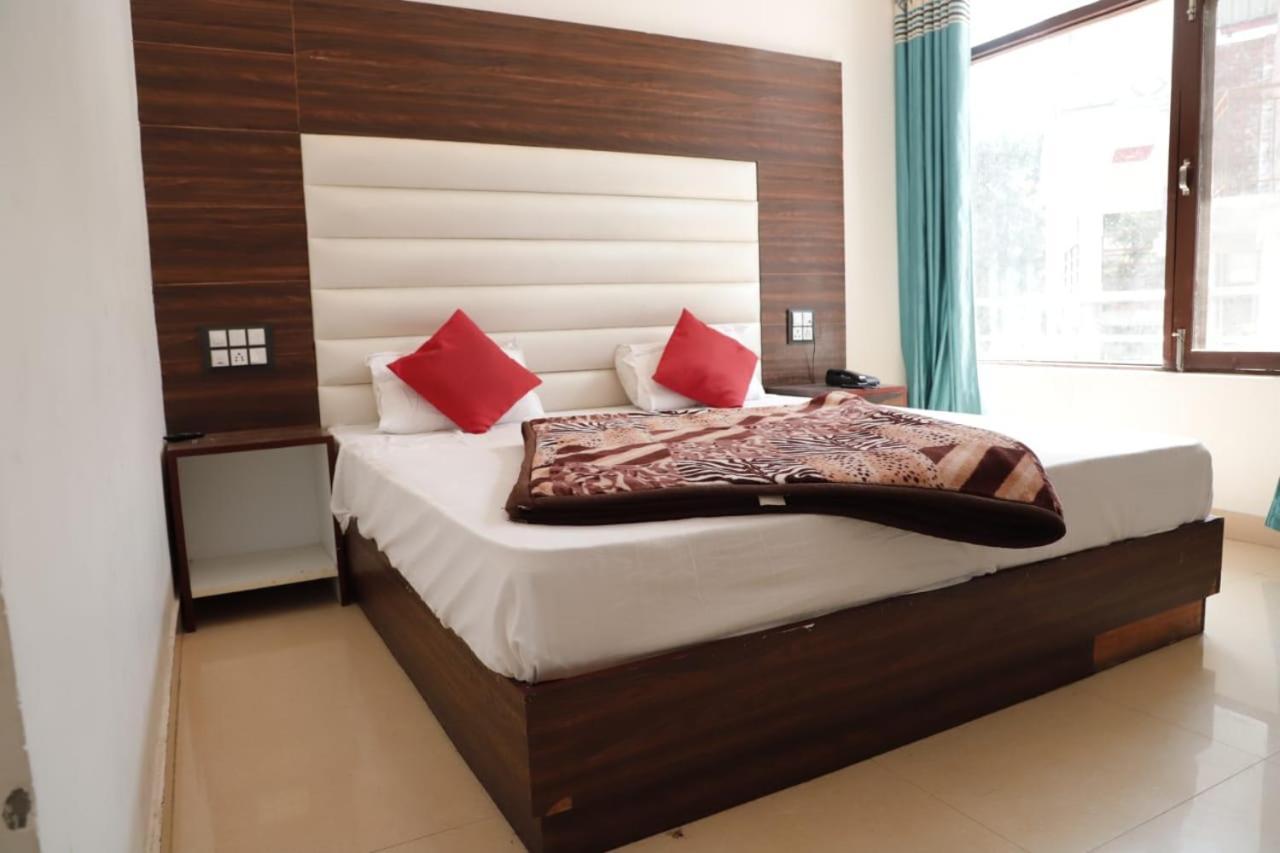 Rahul Hotel And Restaurant Mussoorie Bagian luar foto